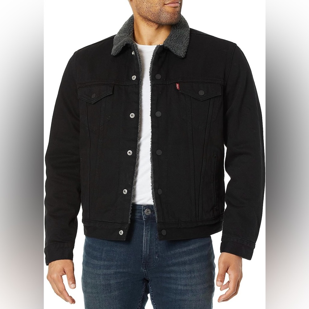 LEVI’S BLACK AND GREY DENIM SHERPA JEAN JACKET NEW WITH TAGS